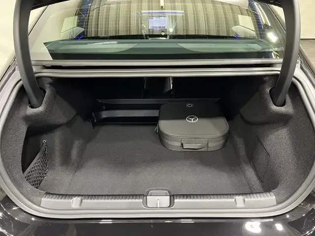 Mercedes-Benz EQE 350