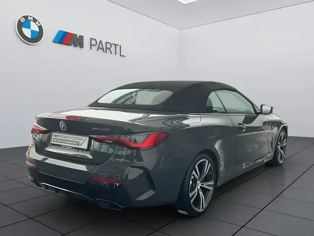 BMW 440