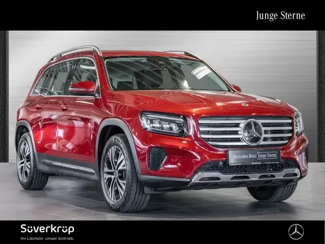 Mercedes-Benz GLB 220