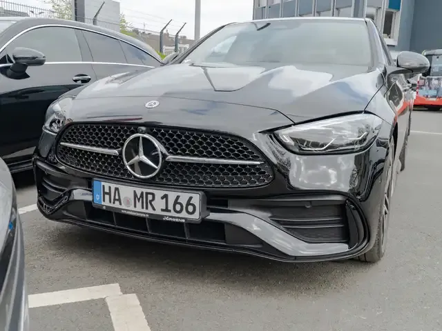 Mercedes-Benz C 180