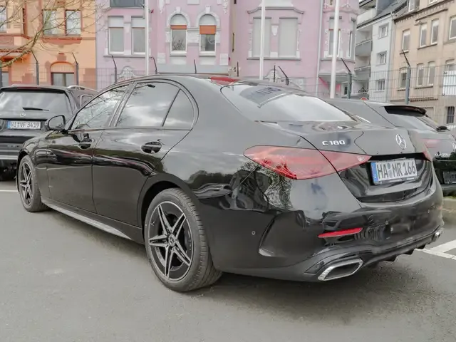 Mercedes-Benz C 180
