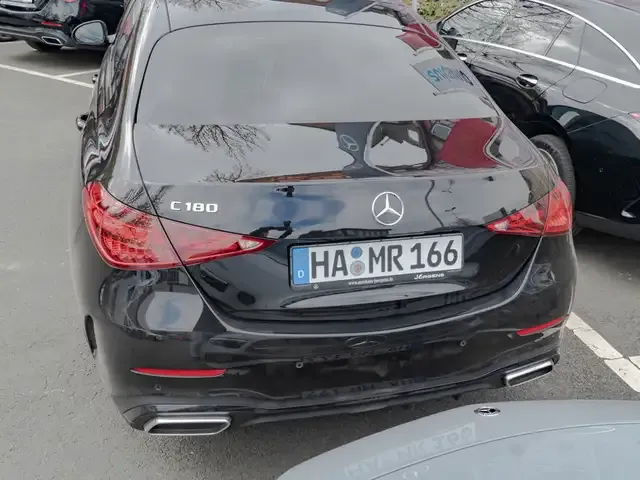 Mercedes-Benz C 180