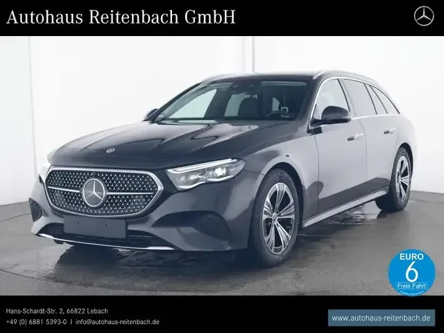 Mercedes-Benz E 220