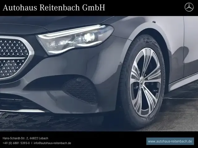 Mercedes-Benz E 220