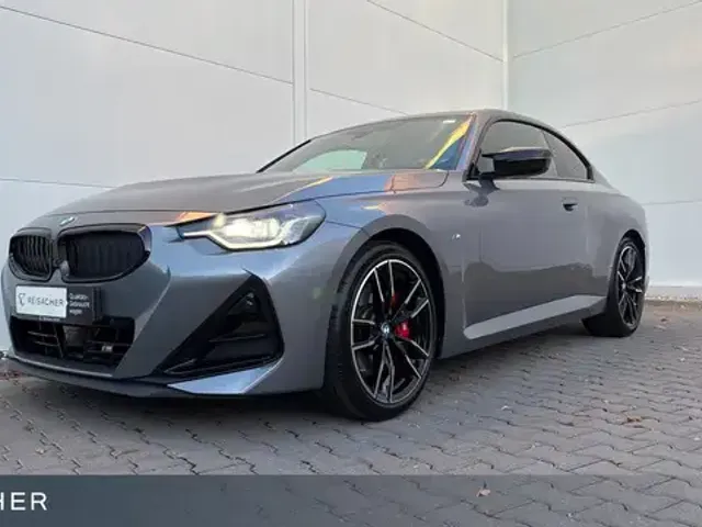 BMW 240