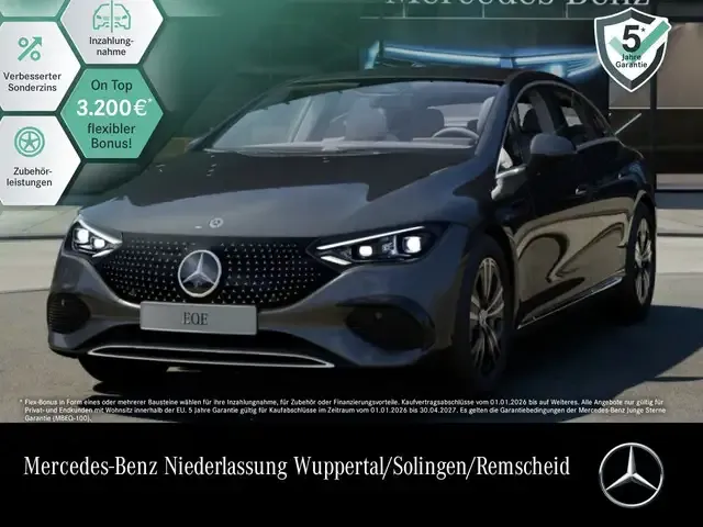 Mercedes-Benz EQE 300