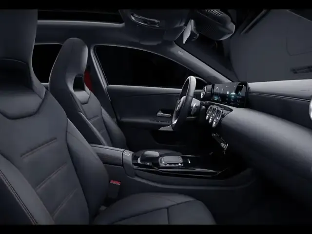 Mercedes-Benz A 45 AMG