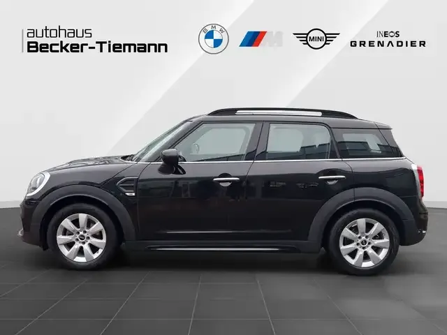 MINI One Countryman