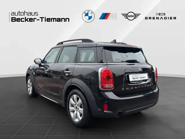 MINI One Countryman