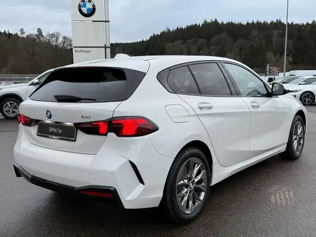 BMW 120