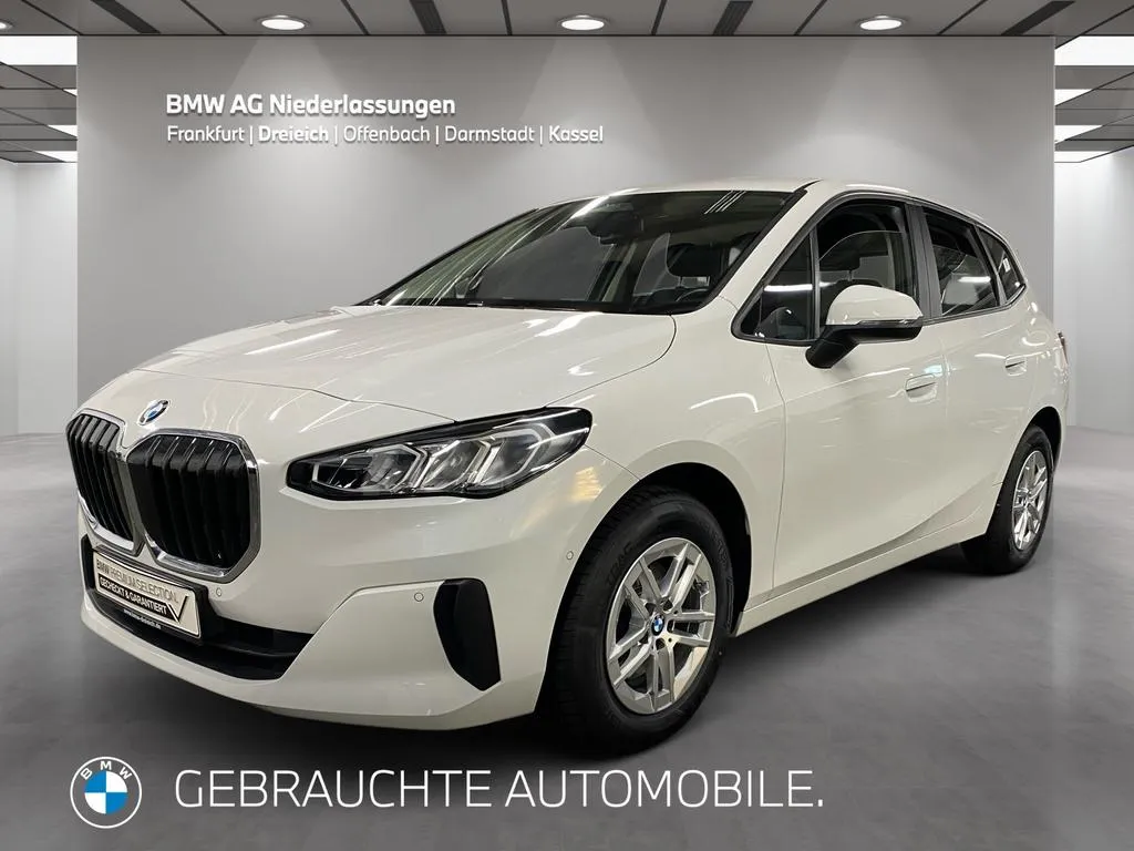 BMW 218