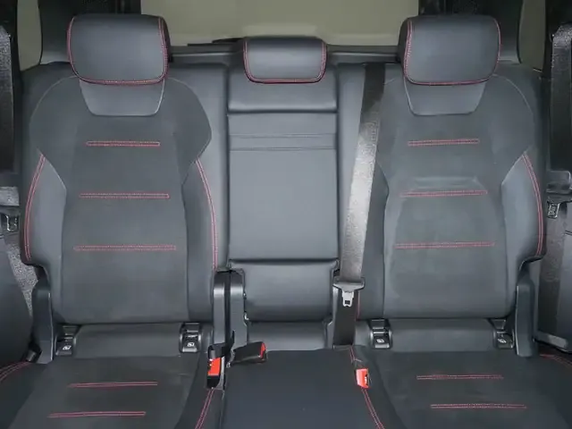 Mercedes-Benz EQB 300