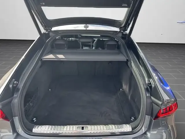 Audi S7