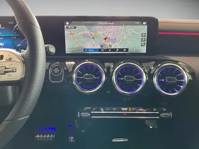 Mercedes-Benz CLA 250