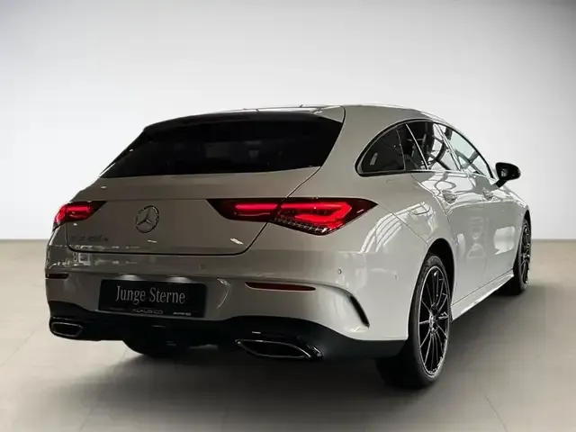 Mercedes-Benz CLA 250