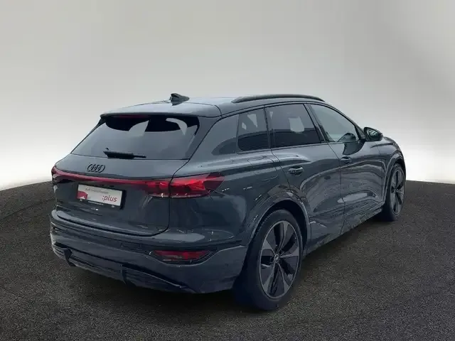 Audi SQ6 e-tron