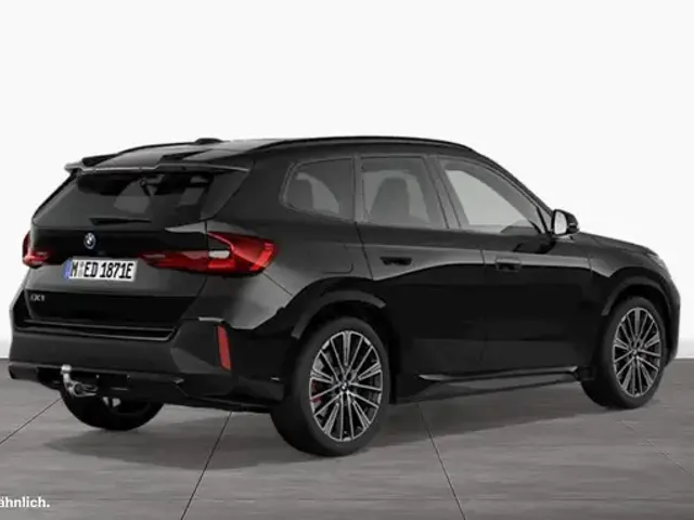 BMW iX1