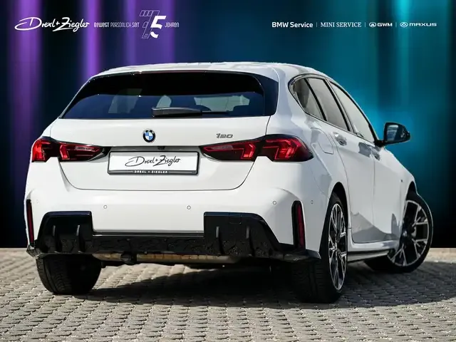 BMW 120
