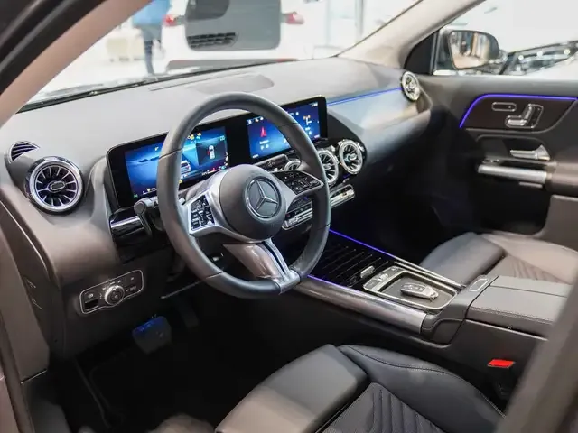 Mercedes-Benz GLA 200