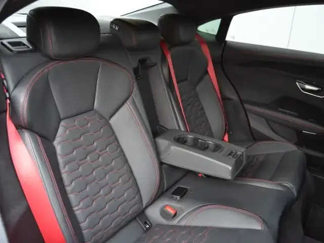 Audi RS e-tron GT