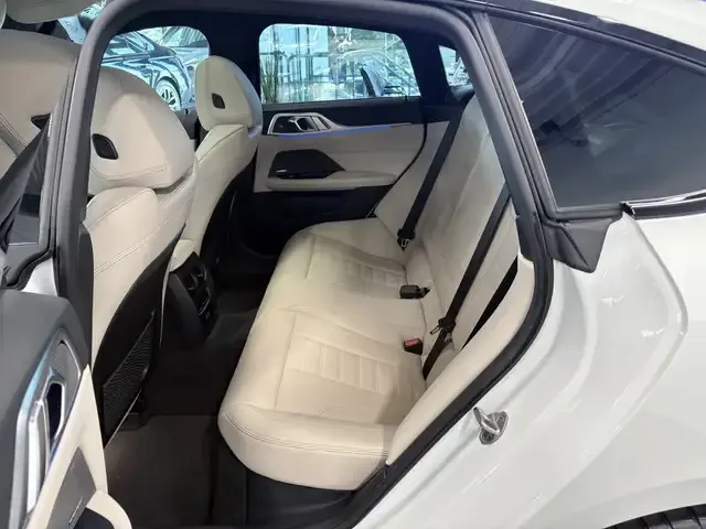 BMW 440