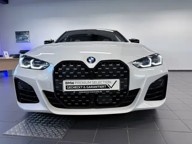 BMW 440