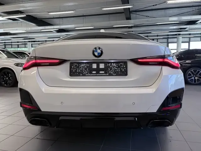 BMW 440