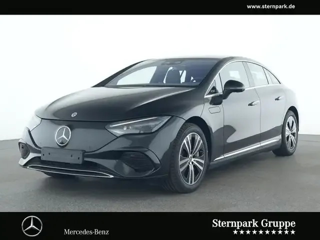 Mercedes-Benz EQE 300