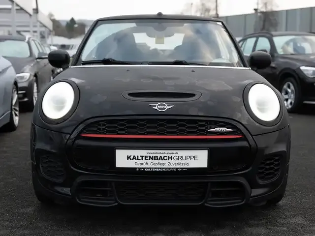 MINI John Cooper Works Cabrio