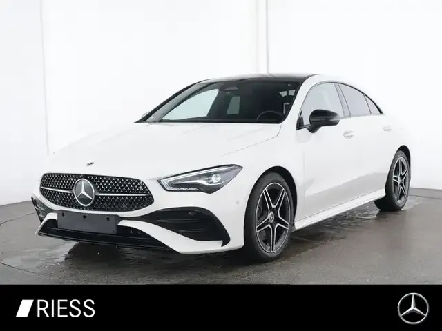 Mercedes-Benz CLA 200