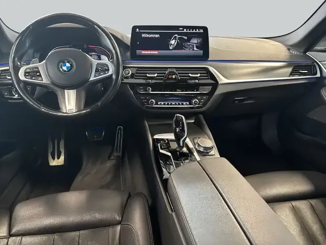BMW 540