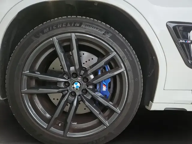 BMW X4 M