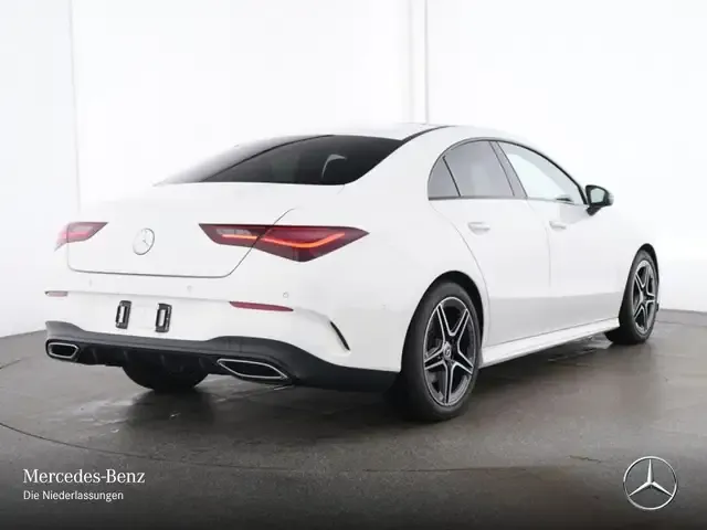 Mercedes-Benz CLA 200