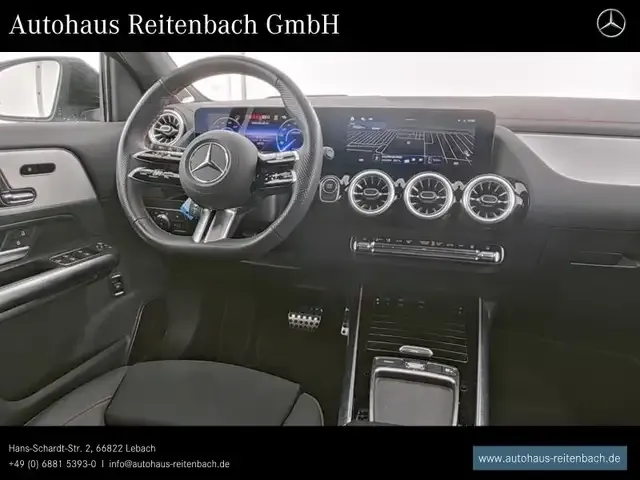 Mercedes-Benz EQA 300