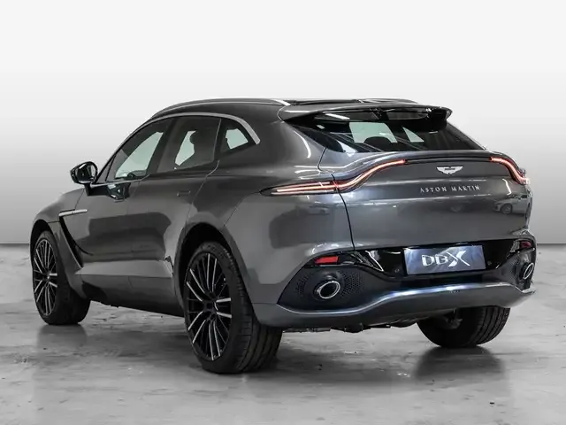 Aston Martin DBX