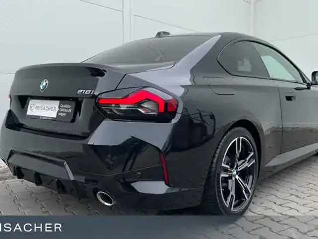 BMW 218