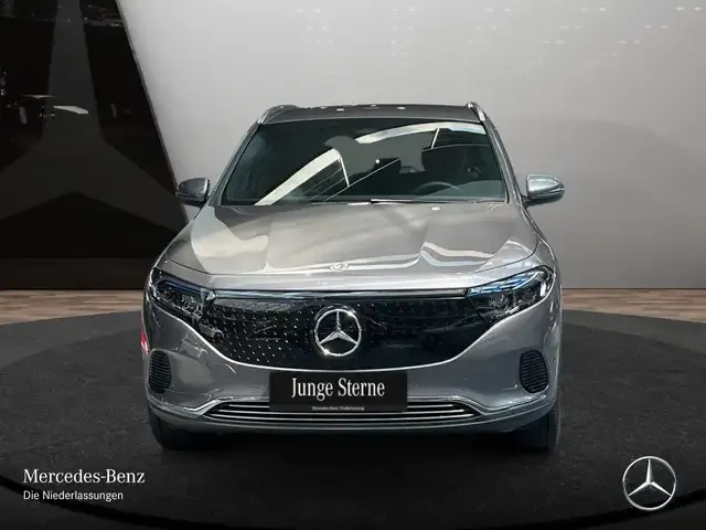 Mercedes-Benz EQA 300