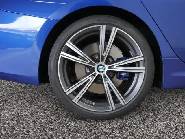 BMW 340