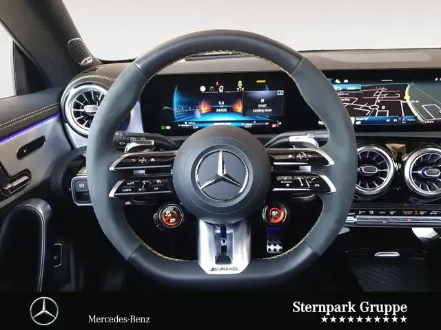Mercedes-Benz CLA 45 AMG