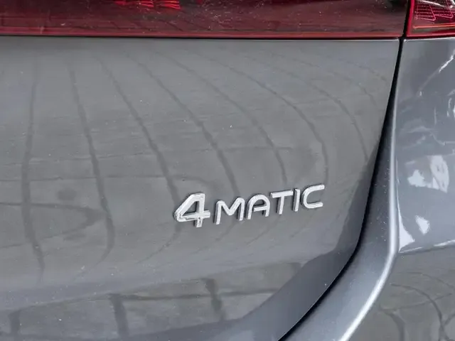 Mercedes-Benz EQA 300