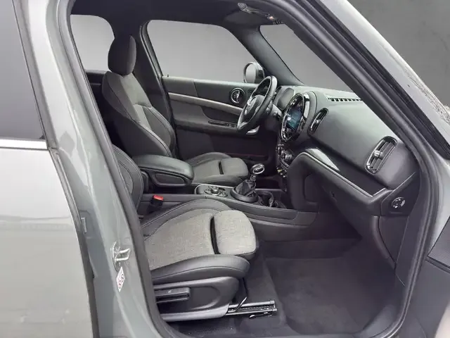 MINI Cooper SE Countryman