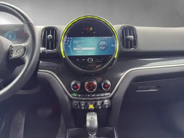 MINI Cooper SE Countryman