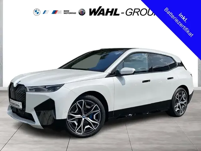 BMW iX