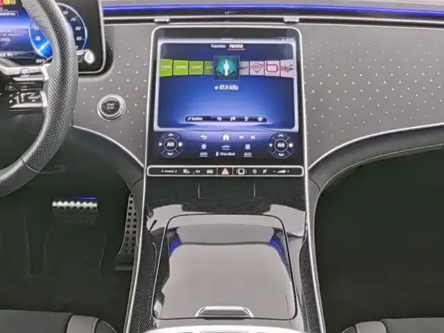 Mercedes-Benz EQE 350