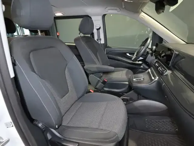 Mercedes-Benz EQV 250