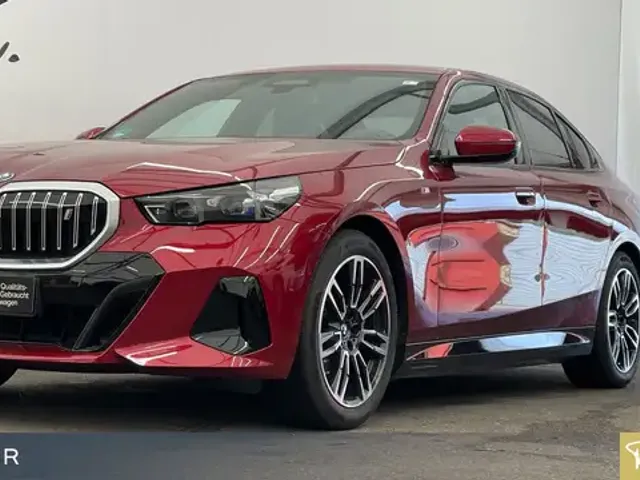 BMW i5