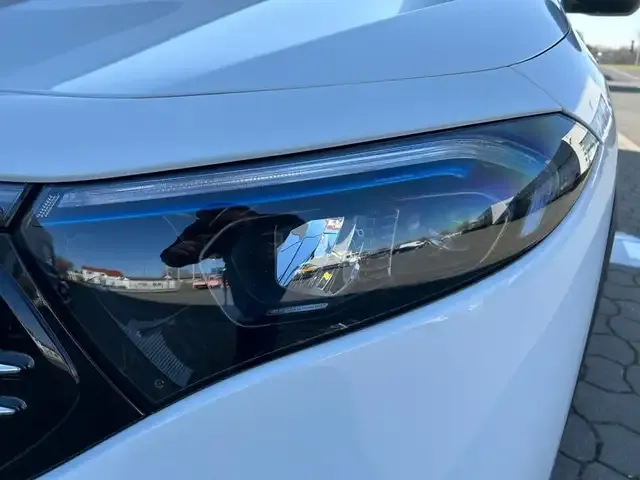 Mercedes-Benz EQA 250