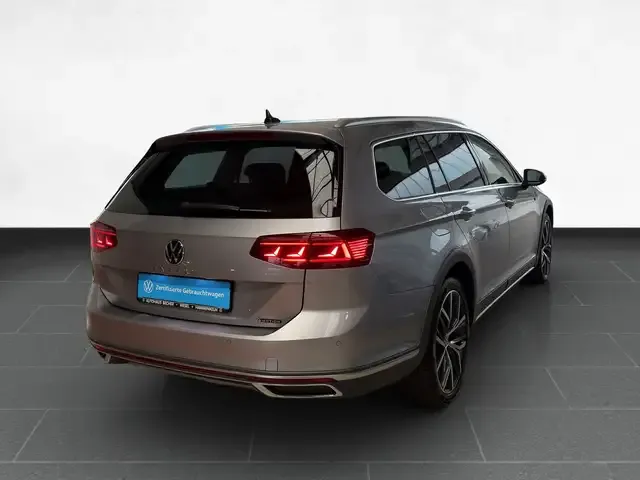 Volkswagen Passat Alltrack