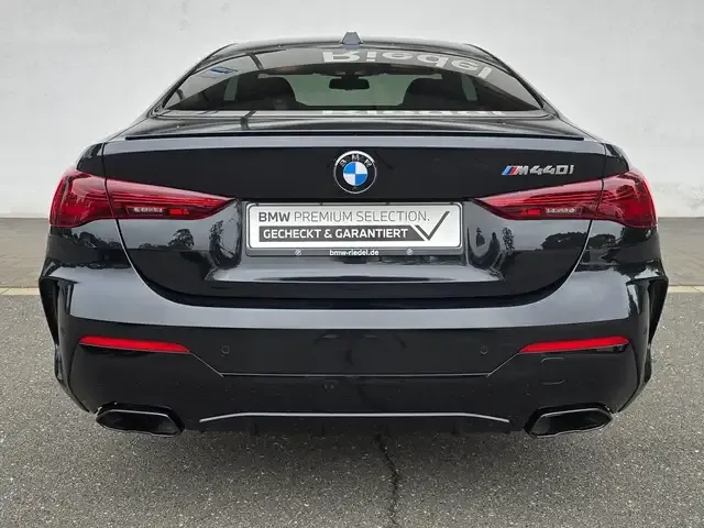 BMW 440