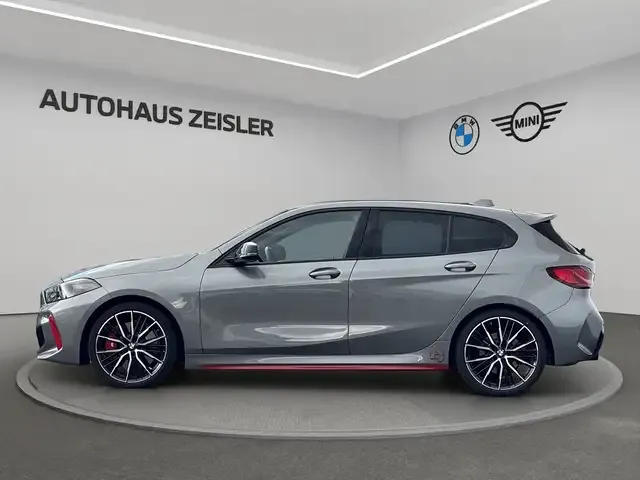 BMW 128
